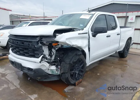 2024 Chevrolet Silverado 1500 4Wd Standard Bed Custom z USA, uszkodzony, nr VIN 1GCRDBEK2RZ395843